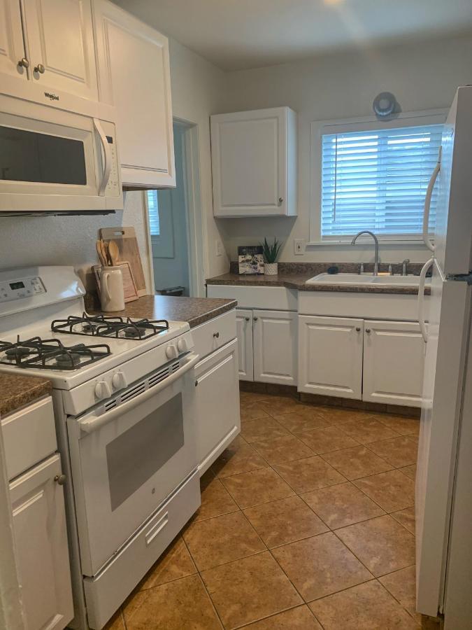 Huntington Highlight - Pool, Patio, Close To Beach Хантингтон-Бич Экстерьер фото