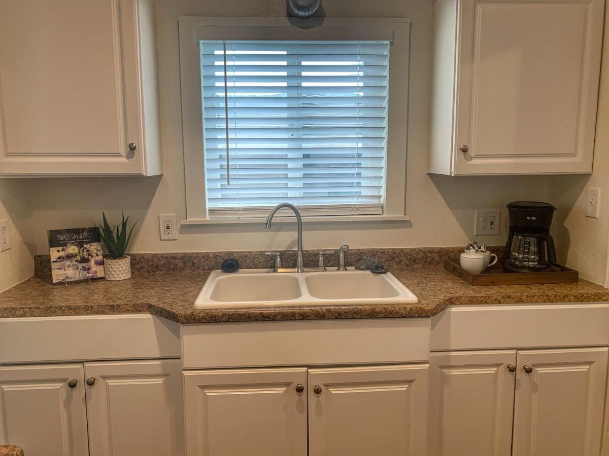 Huntington Highlight - Pool, Patio, Close To Beach Хантингтон-Бич Экстерьер фото